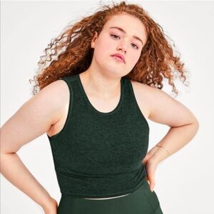 Girlfriend Collective NWOT Heather Dark Green Cropped Tank Top Size Medium